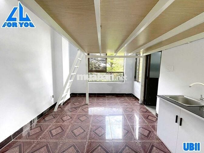 Phòng Cửa Sổ Giá Rẻ - Cuối Nguyễn Oanh