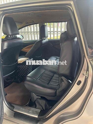 Toyota Innova 2017 2.0E - 117000 km