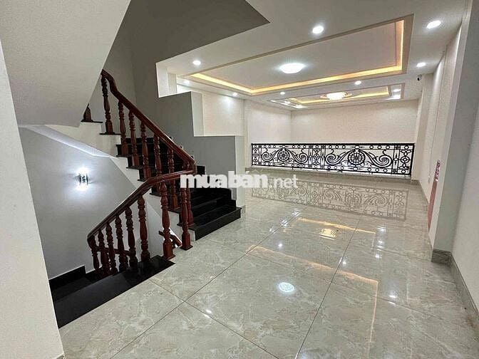 RẺ NHẤT KHU - CHO THUÊ NHÀ 3 LẦU MẶT TIỀN HOÀNG HOA THÁM CHỈ 17 TRIỆU