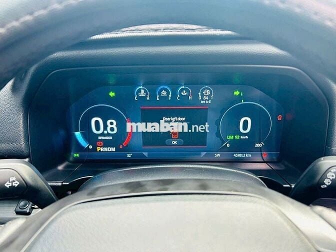 Ford Everest Titanium 4x2 AT 2023 - Ghi Xám