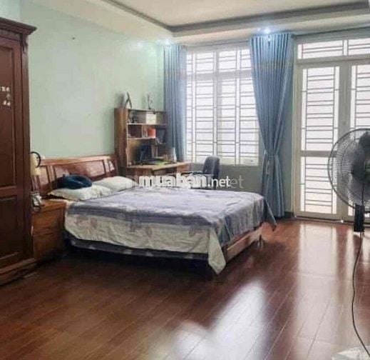 Nhà 3,5 tầng nở hậu 40m2 Dư Hàng, Lê Chân giá 3,67 tỷ đồng