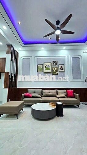 Nhà lầu đẹp ngay trung tâm Gần KDL Bửu Long, tặng 2 chỉ vàng +nội thất