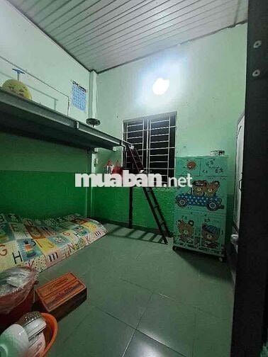 CHỈ 2 TỶ NHÀ RIÊNG , SỔ HỒNG RIÊNG GẦN MẶT TIỀN PHAN VĂN HỚN .CHỢ XTT