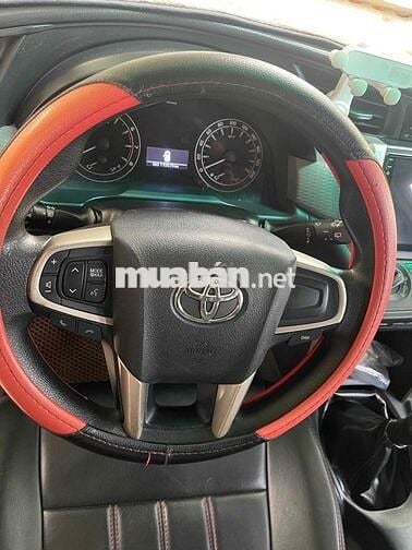 Toyota Innova 2017 2.0E - 117000 km