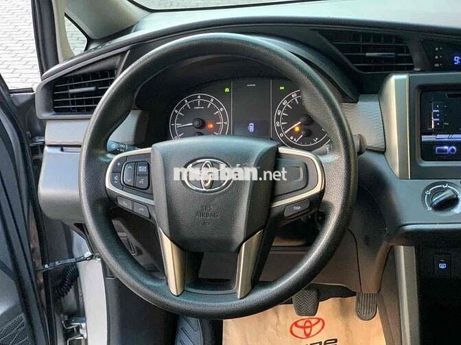 Toyota Innova 2019 2.0E - bảo hành Toyota