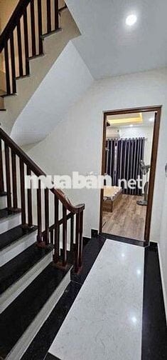 🏠 BÁN NHÀ TRUNG TÂM TỨ HIỆP – THANH TRÌ – HÀ NỘI  📐 Diện tích: 43m² 🏗️