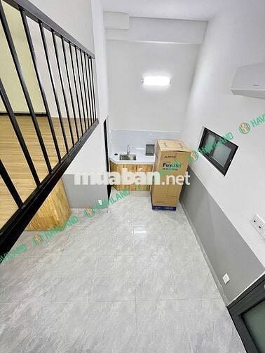 PHÒNG GÁC LỬNG MỚI TINH ĐƯỜNG LÊ VĂN HIẾN