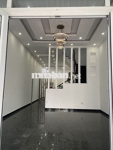 Bán nhà 4 tầng, Mặt tiền đường nhựa 10m, Lê Văn Lương - Giá 6,5 Tỷ