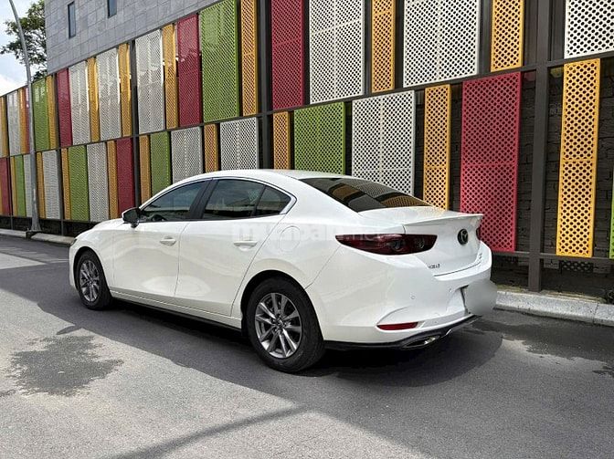 Mazda3 Luxury 2022 Odo 26.000km