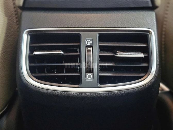 Em bán hyundai elantra 2018 2.0 GLS màu trắng