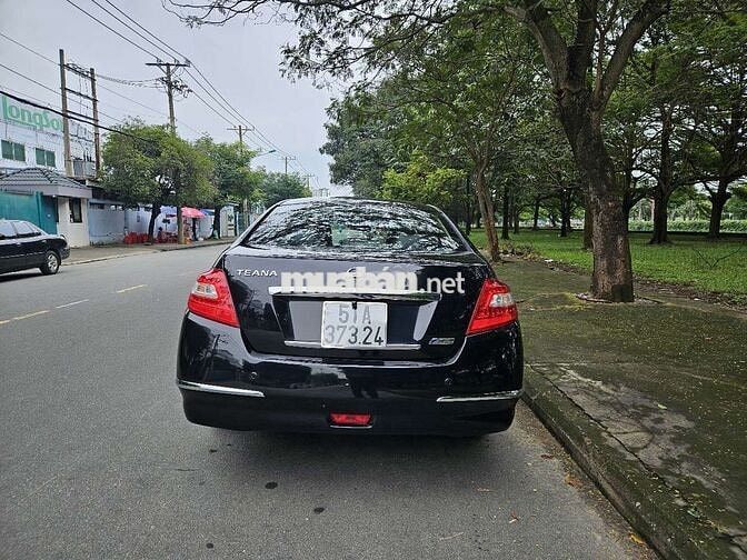 2011 2.0 AT - 87000 km