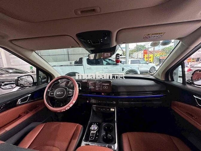 Kia Carnival 2024 Mẫu Mới Signature  - 8000 km