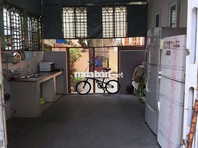 Phòng trọ có nội thất khu vực trung tâm thuận tiện đi lại