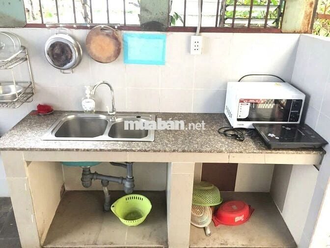 Phòng trọ có nội thất khu vực trung tâm thuận tiện đi lại