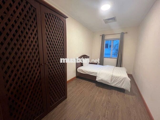 Cho thuê Căn hộ 2n1k 120m2 Phố Nguyễn Du, full đồ, thang máy, giá 15tr