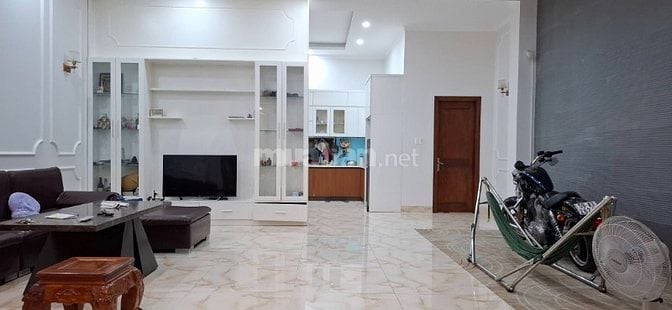 Bán nhà mặt tiền đường Lê Đình Quản Phường Cát Lái Quận 2.