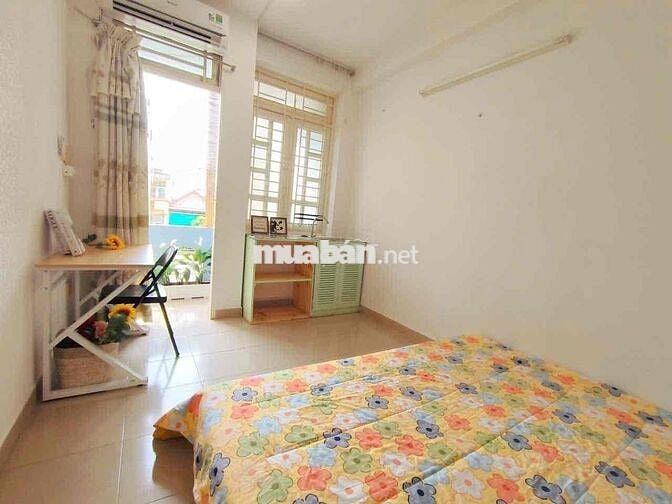 Phòng Studio Ban công, Máy giặt riêng, gần ngã 4 Phú Nhuận