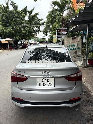 Hyundai Grand i10 2018 Sedan 1.2 MT - 78000 km