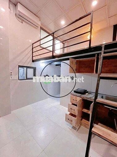 DUPLEX GÁC CAO CỬA SỔ THOÁNG BAN CÔNG SẴN MÁY LẠNH