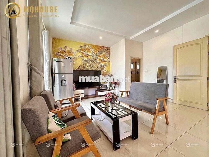 TRỐNG LẠI PHÒNG BAN CÔNG - FULL NỘI THẤT - 40M2