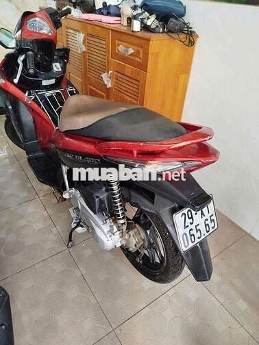 Nhà Dư ko đi tới cần bán lại xe đang dfi ngon lành