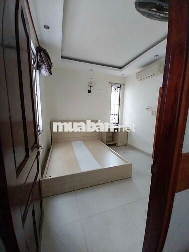 Phòng trọ có nội thất khu vực trung tâm thuận tiện đi lại