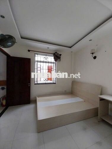 Phòng trọ có nội thất khu vực trung tâm thuận tiện đi lại