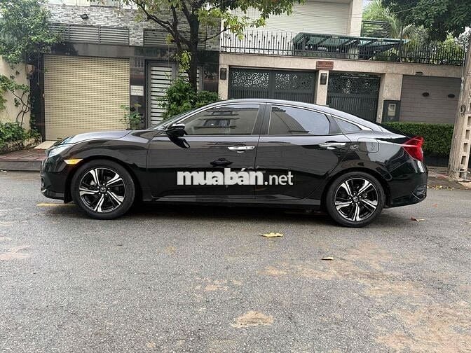 Honda Civic 2017 1.5 L - 32000 km