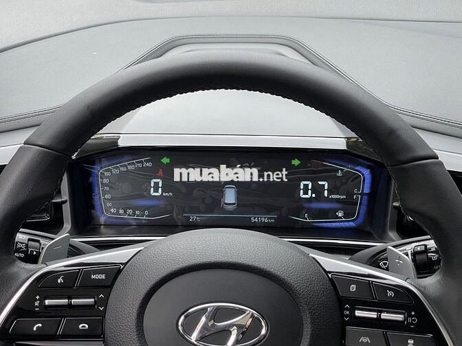 Hyundai Custin Cao Cấp 2.0T 2023 Cực Đẹp Như Mới