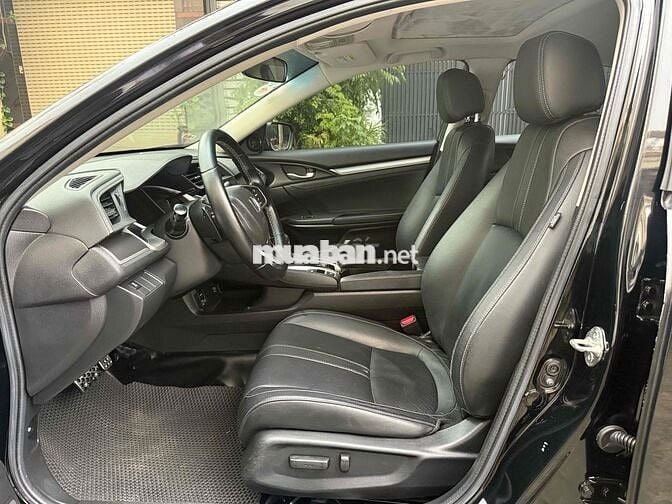 Honda Civic 2017 1.5 L - 32000 km