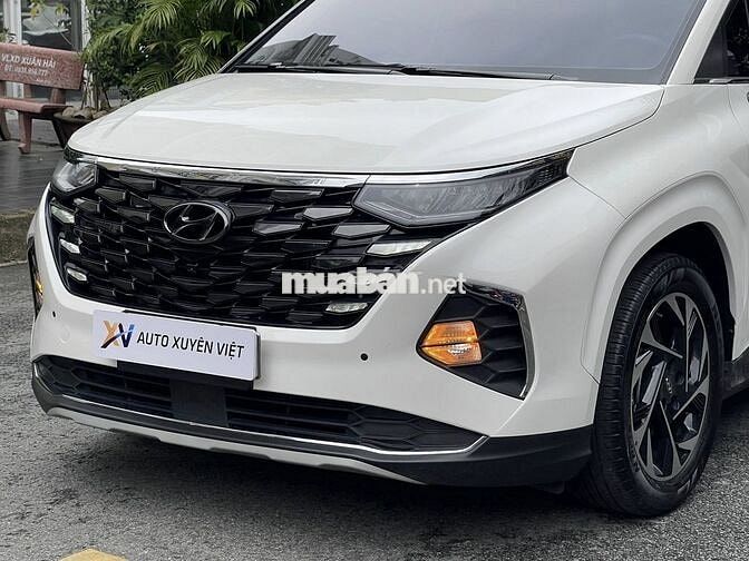 Hyundai Custin Cao Cấp 2.0T 2023 Cực Đẹp Như Mới