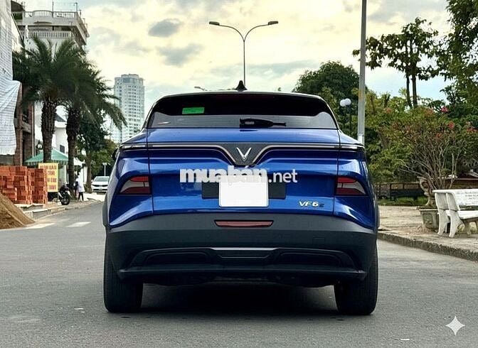 VinFast VF6S 2024, màu xanh