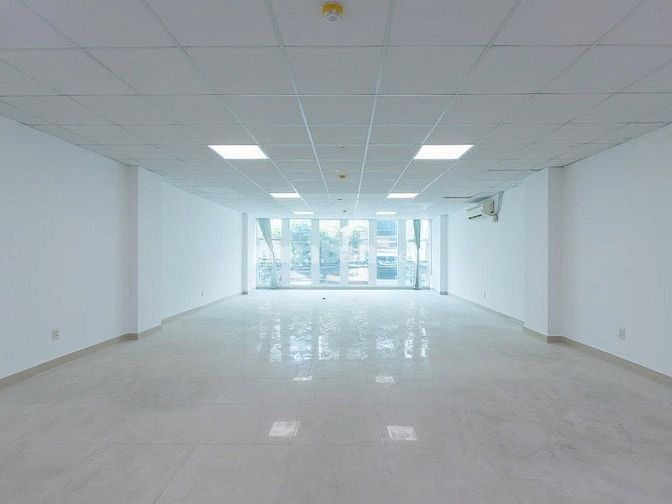 Cho Thuê Toà Nhà Mặt Tiền Lê Trung Nghĩa - Khu Vip K300, 850m2 sử dụng