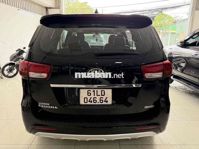 Kia Sedona 2018 bản Full máy dầu