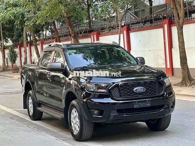 Ford Ranger XLS 2.2AT 4x2 sx 2021 màu đen đẹp