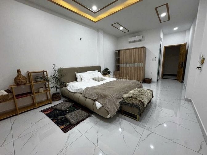 Nhà đường Võ Oanh, BTCT tiêu chuẩn, nội thất hiện đại, 82m2, SHR.