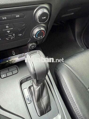 Ford Ranger 2022 XLS 2.0 4x2 AT - 45000 km