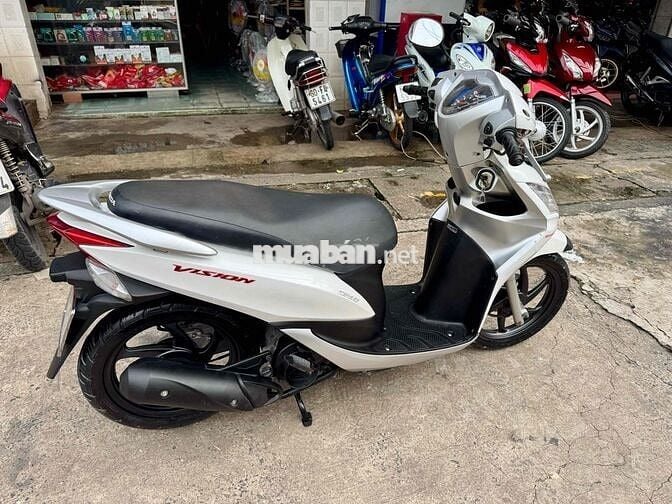 🟢🟢 Vision trắng đen đký 2012 xe đẹp có trả gõp