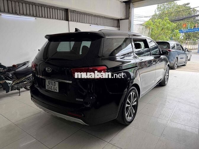 Kia Sedona 2018 bản Full máy dầu