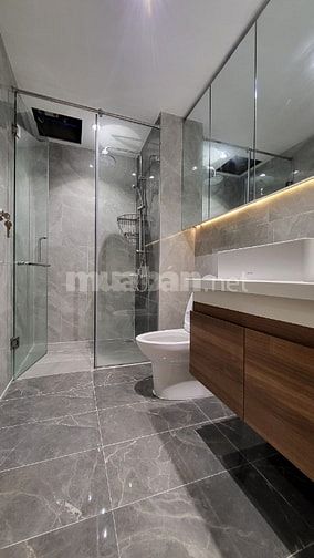 bán căn góc view sông Sunrise có 2 ban công nội thất cao cấp