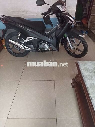 Cần bán future 2024 đen nhám