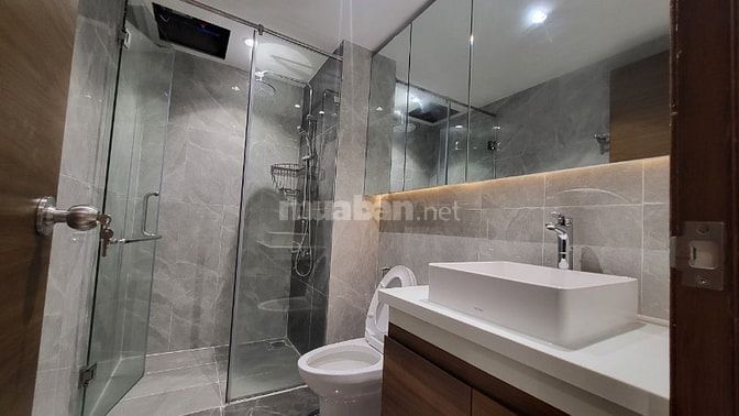 bán căn góc view sông Sunrise có 2 ban công nội thất cao cấp