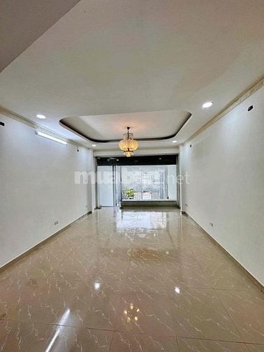 Cho thuê nhà mặt tiền Chợ Lớn, P.11, Q.6 giá 23tr