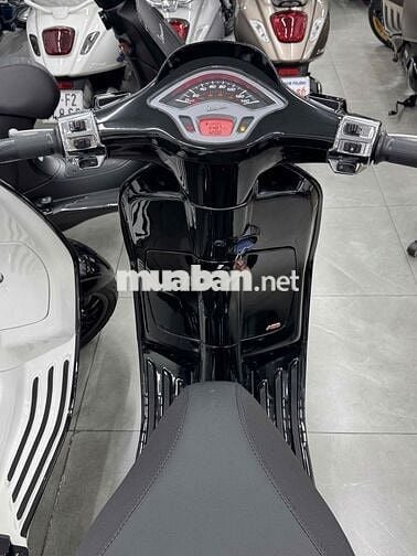 Vespa 125 ABS iGet . chính chủ bstp