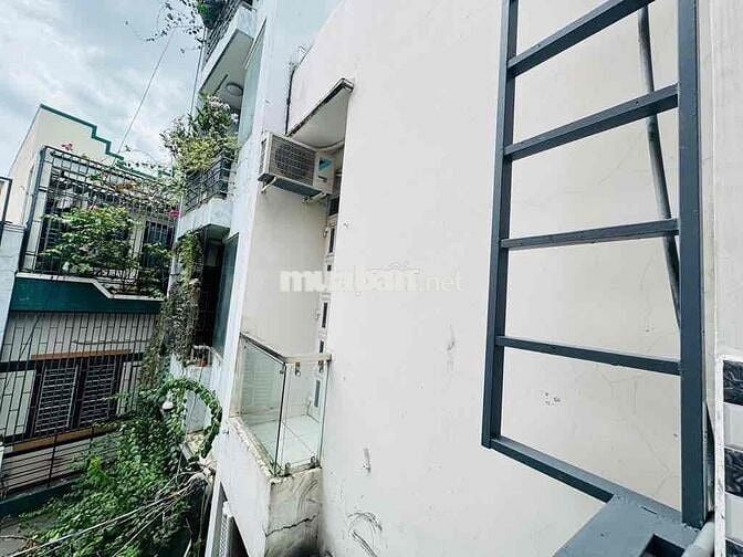 BÁN NHÀ HẺM XE HƠI, 3 TẦNG, 36.4m2, 3 PHÒNG NGỦ, CMT8, TÂN BÌNH