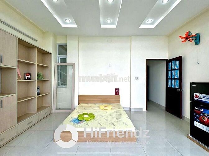 SANG NHÀ CHDV TRUNG SƠN 1H-1T-3L THANG BỘ 1MB-7P-8WC HIỆN FULL KHÁCH