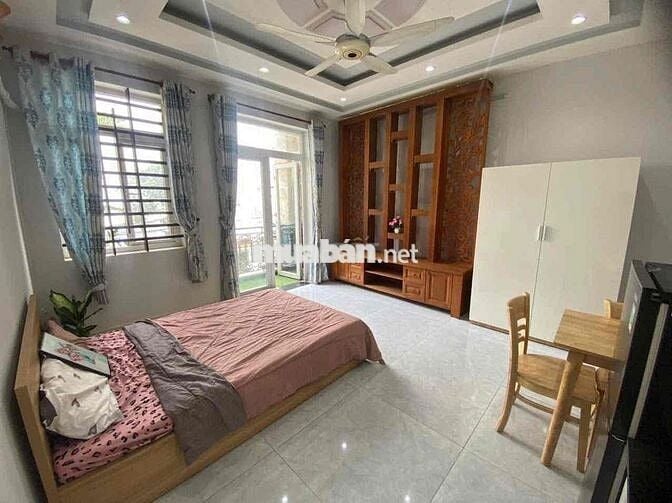 Căn Hộ Studio -30m2 - Ban Công - Full Nội Thất-Phạm Văn Bạch-TÂN bình