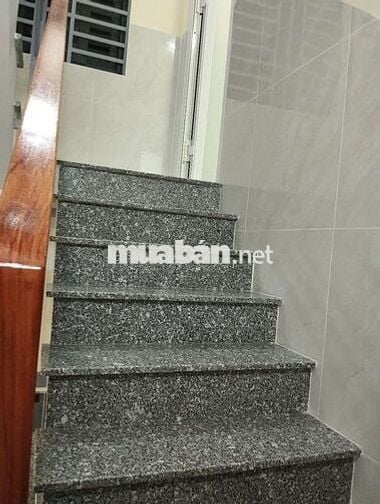 Nhà nguyên căn , mới xây dựng , 5 phòng ngủ ,3wc