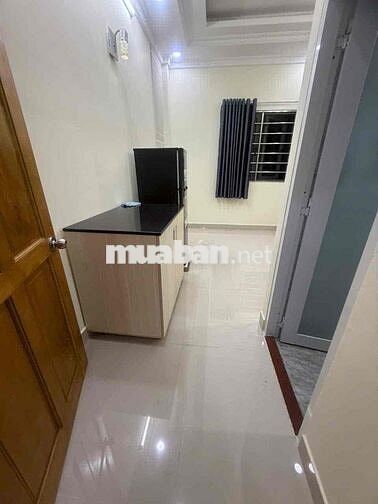 CHO THUÊ PHÒNG FULL NỘI THẤT BAN CÔNG TRUNG TÂM NHÀ BÈ