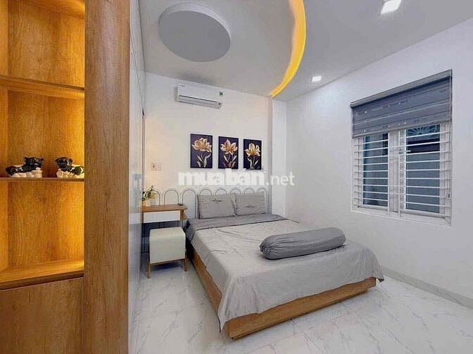 Nhà 3 tầng 3 mê, trên lợp tôn chống nóng, k105/2A Huỳnh Ngọc Huệ